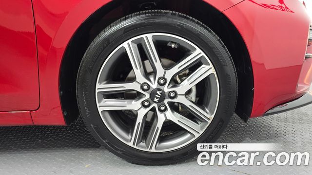 Kia K3 из Кореи Encar