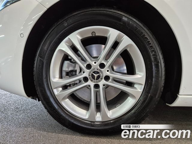 Mercedes-Benz A-Class из Кореи Encar