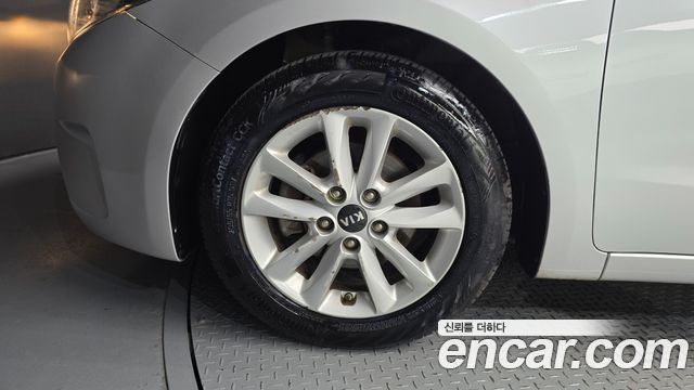 Kia K3 из Кореи Encar