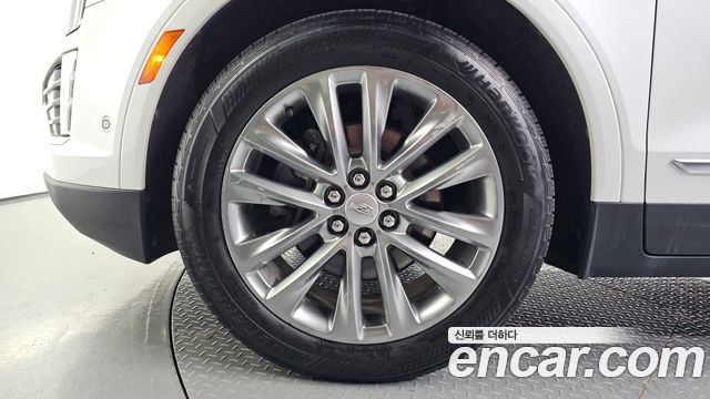 Cadillac XT5 из Кореи Encar