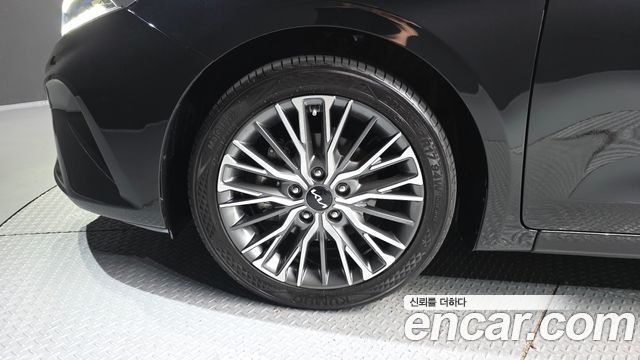 Kia K3 из Кореи Encar
