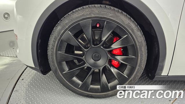 Tesla Model Y из Кореи Encar