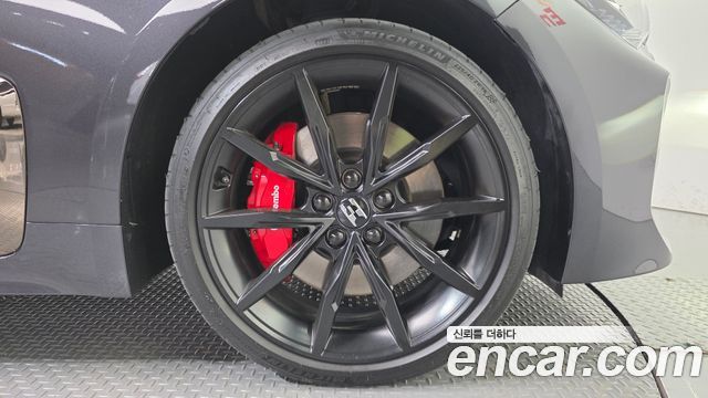 Kia Stinger из Кореи Encar