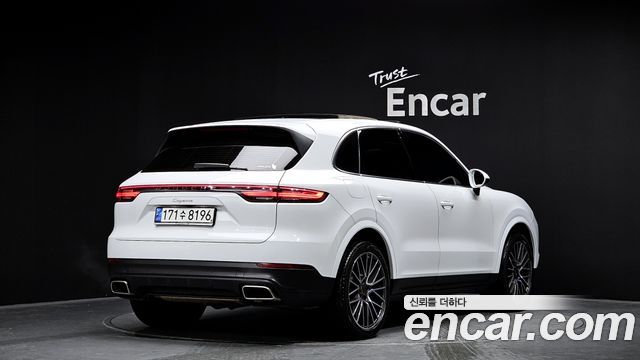 Porsche Cayenne 3.0 — пробег 40 987 км — фото 2 из 5