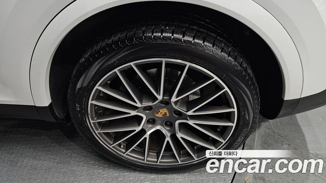 Porsche Cayenne 3.0 — пробег 40 987 км — фото 5 из 5
