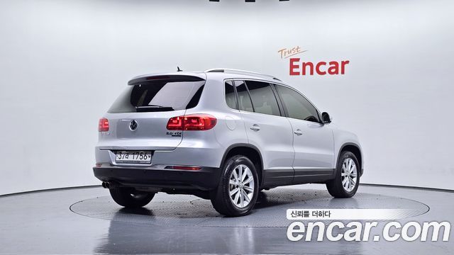 Volkswagen Tiguan 2.0 TDI Comfort 5N — пробег 157 225 км — фото 2 из 5