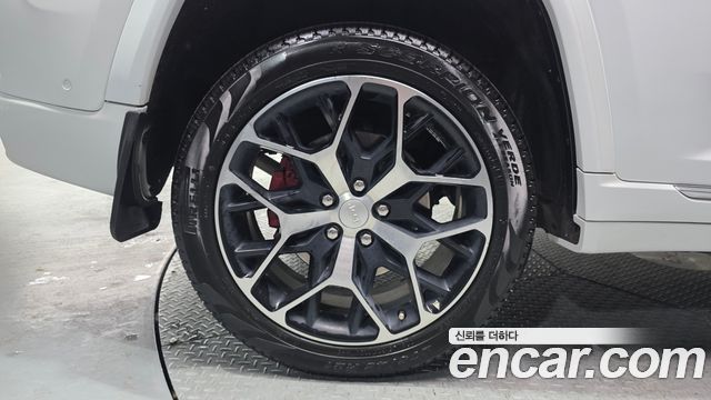 Jeep Cherokee из Кореи Encar