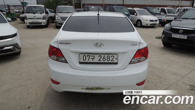 Hyundai Accent из Кореи Encar