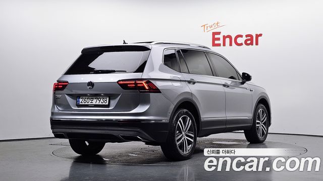 Volkswagen Tiguan 2.0 TDI Prestige — пробег 90 582 км — фото 2 из 5