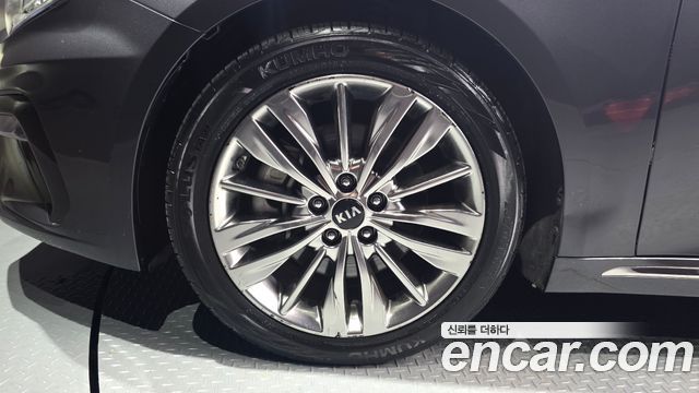 Kia K5 из Кореи Encar