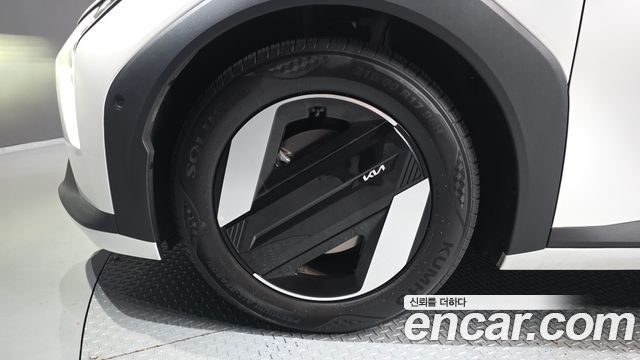 Kia EV4 из Кореи Encar
