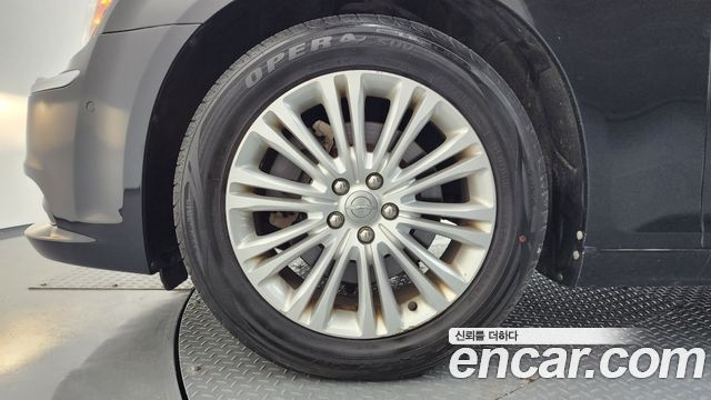 Chrysler 300C из Кореи Encar