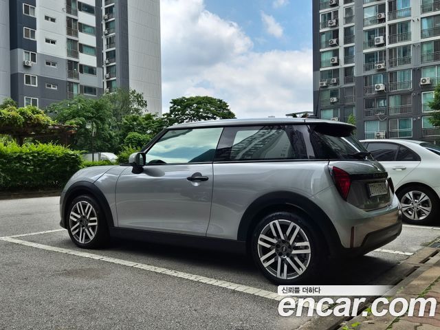 Mini Cooper Classic — пробег 7 000 км — фото 5 из 5
