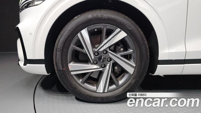 Genesis GV70 из Кореи Encar