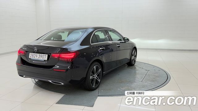 Mercedes-Benz A-Class из Кореи Encar