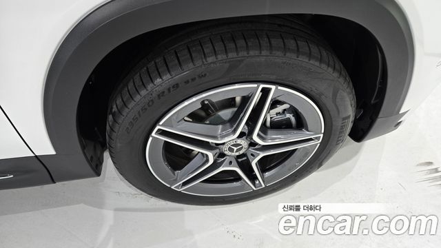 Mercedes-Benz GLB-Class из Кореи Encar