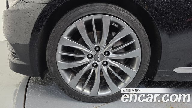 Hyundai Genesis из Кореи Encar