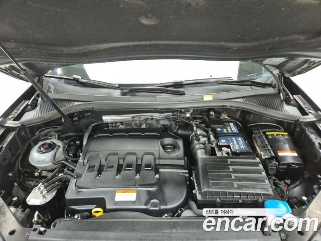 Volkswagen Tiguan 2.0 TDI Premium — пробег 110 955 км — фото 5 из 5