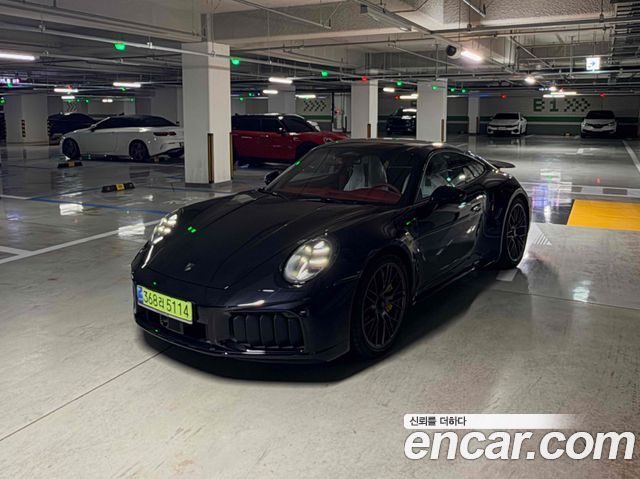 Porsche 911 Turbo S — пробег 24 км — фото 3 из 5