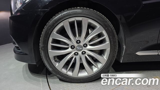 Hyundai Genesis из Кореи Encar