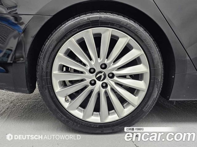 Hyundai Equus из Кореи Encar