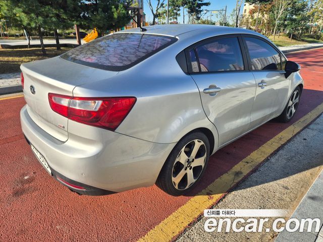 Kia pride 1.6 GDI Sedan Prestige — пробег 153 000 км — фото 5 из 5