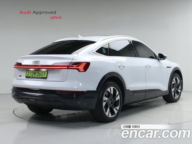 Audi Q8 e-tron 55 Quattro Sportback — пробег 20 287 км — фото 2 из 5