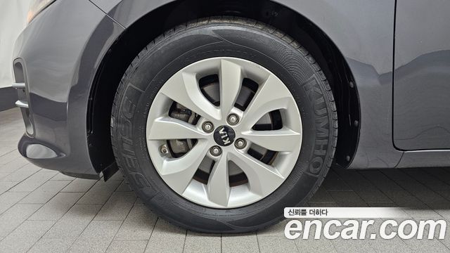 Kia pride из Кореи Encar
