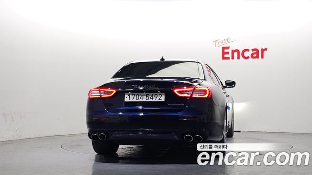 Maserati Quattroporte из Кореи Encar