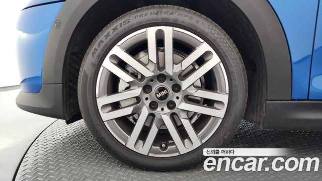 Mini Cooper Classic — пробег 10 894 км — фото 5 из 5