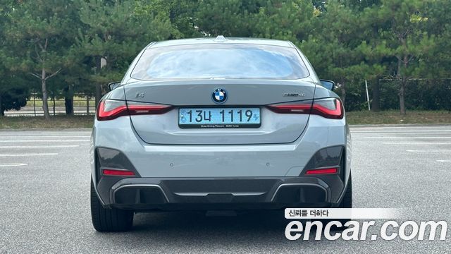 BMW i4 eDrive40 M Sports — пробег 83 698 км — фото 4 из 5