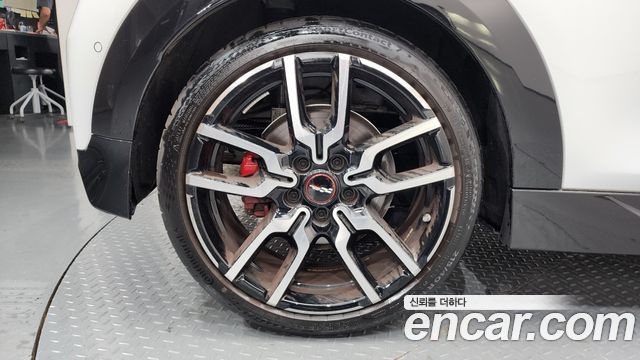 Mini Cooper JCW — пробег 5 695 км — фото 5 из 5