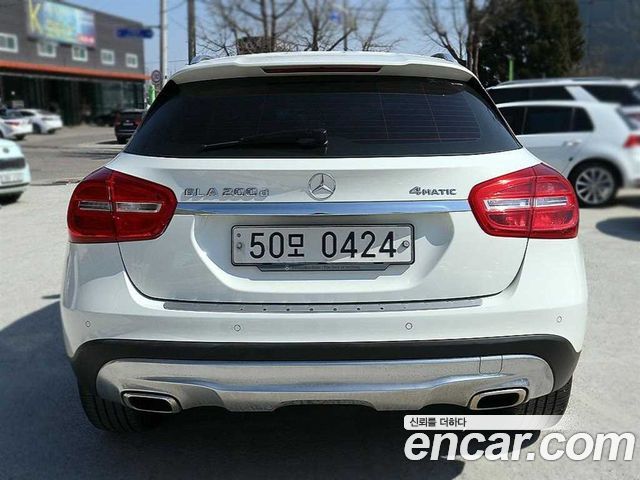 Mercedes-Benz GLA-Class GLA200 d 4MATIC — пробег 44 829 км — фото 4 из 5