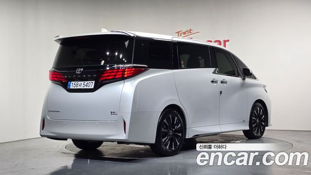 Toyota Alphard 2.5 HEV Executive AWD — пробег 17 162 км — фото 2 из 5