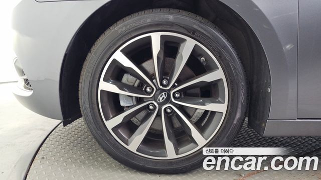 Hyundai i40 из Кореи Encar