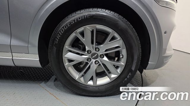 Genesis GV70 из Кореи Encar