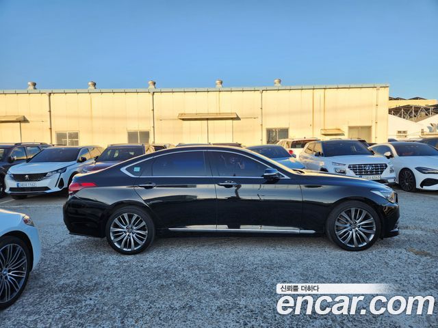 Hyundai Genesis из Кореи Encar
