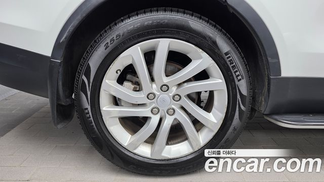 Land Rover Discovery 3.0 TD6 HSE — пробег 139 973 км — фото 5 из 5