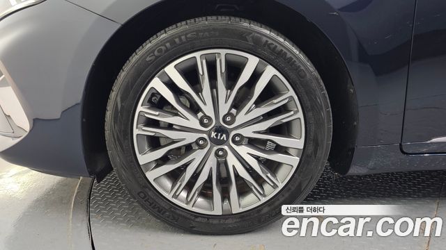 Kia K7 из Кореи Encar