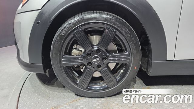 Mini Cooper Convertible из Кореи Encar