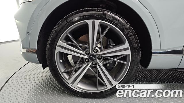 Genesis GV80 из Кореи Encar