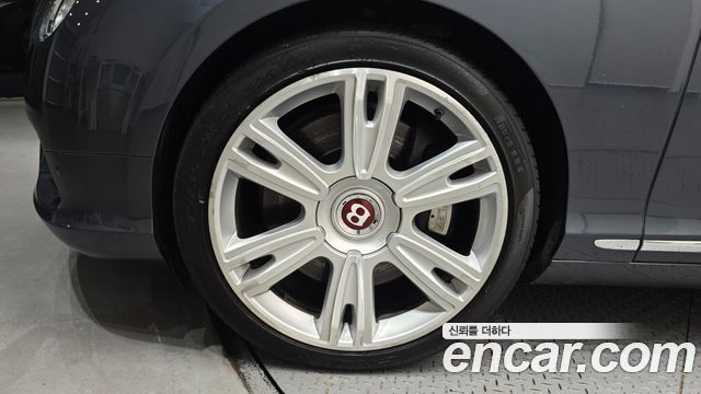 Bentley Continental 4.0 GT — пробег 85 850 км — фото 5 из 5