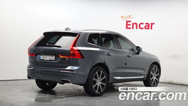 Volvo XC60 D5 Inscription — пробег 154 732 км — фото 2 из 5