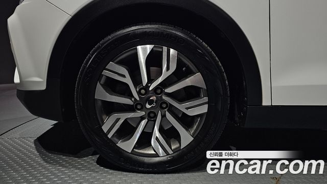 Ssangyong TIBOLI из Кореи Encar
