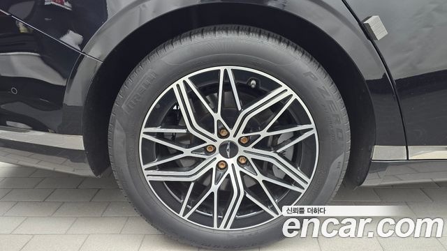 Genesis G90 из Кореи Encar