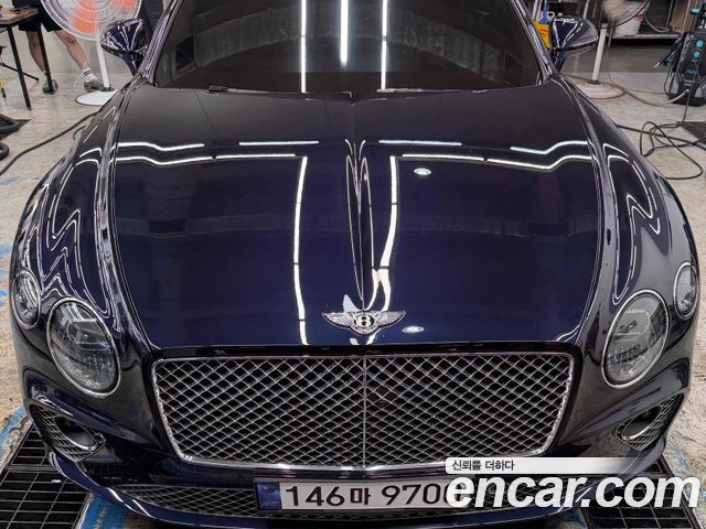 Bentley Continental 4.0 GT — пробег 26 000 км — фото 3 из 5