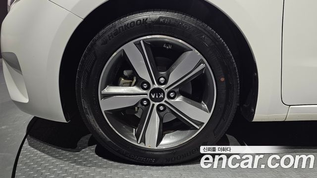 Kia K3 из Кореи Encar