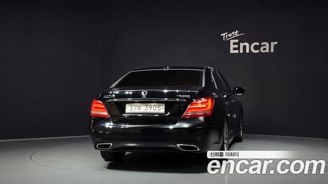 Hyundai Equus из Кореи Encar