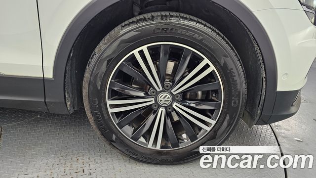 Volkswagen Tiguan из Кореи Encar