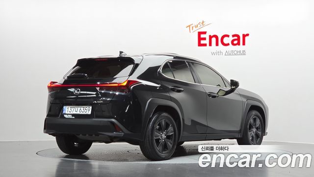 Lexus UX из Кореи Encar